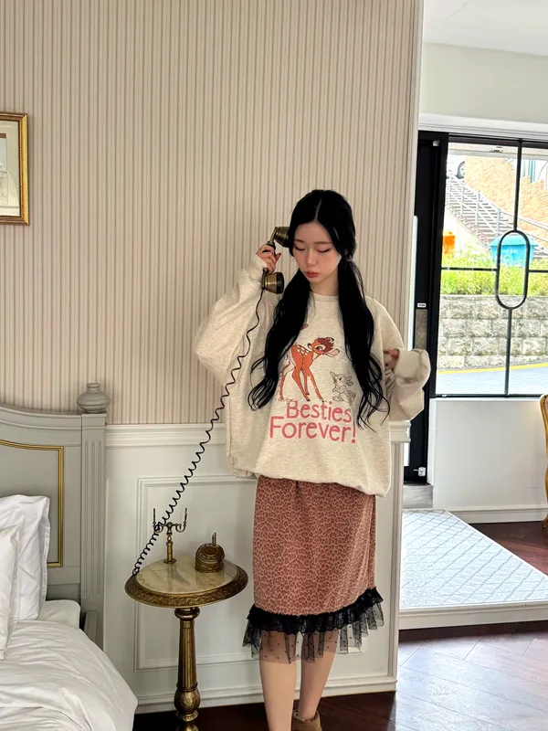 Cute Printed Women's Top, Comfortable Casual Style
