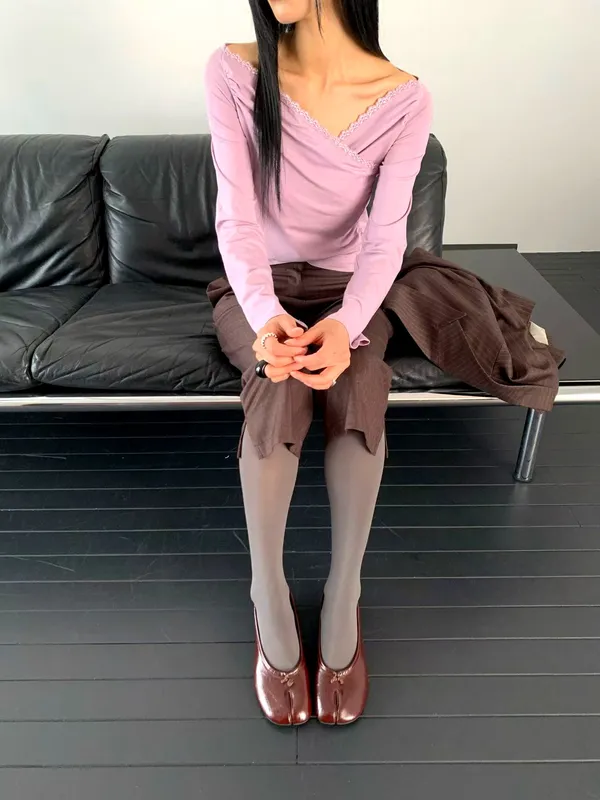 Kemeja T Wanita Trim Renda Elegan, Sesuai untuk Pelbagai Gaya