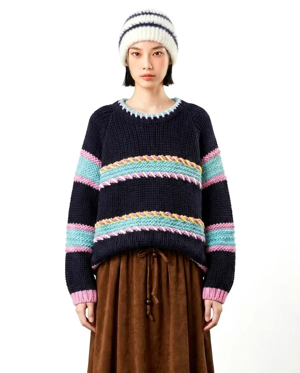 Fashionable Striped Knit Top - Comfortable and Versatile