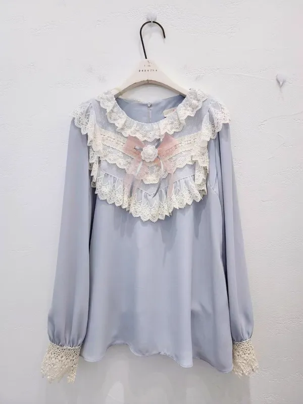 Elegant Lace Trim Women's Top in Fresh Blue