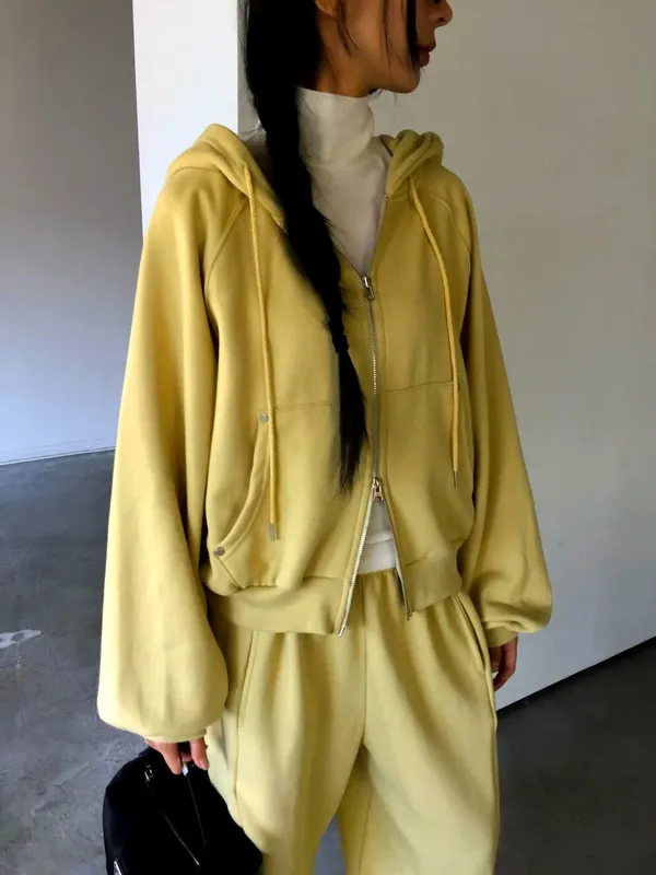 Fashionable Casual Women's Jacket - Comfortable and Versatile