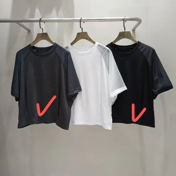 Stylish and Minimalist Short Sleeve T-Shirt, Comfortable and Breathable, Perfect for Everyday Wear