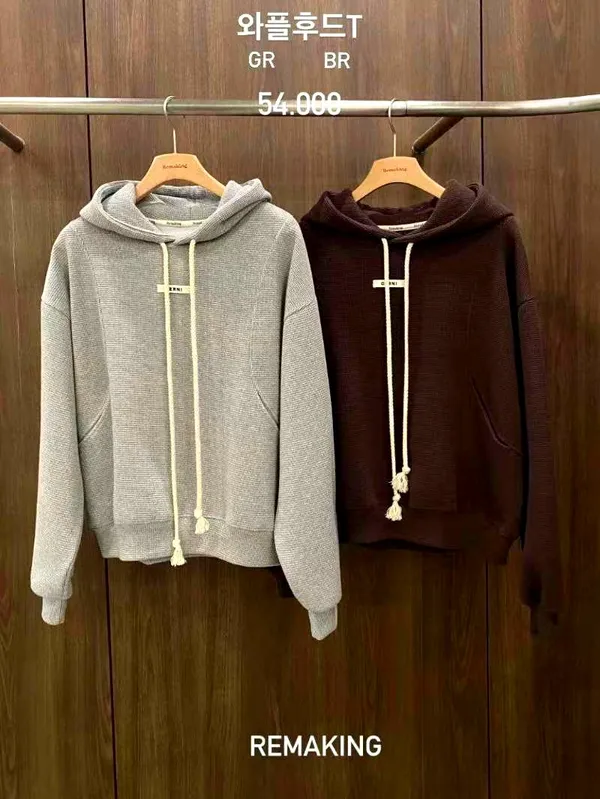 Stylish Casual Women's Top, Comfortable Sweatshirt for Fall and Winter