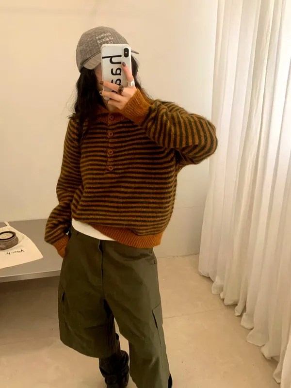 Striped Knit Top, Warm and Comfortable, A Must-Have for Fall and Winter