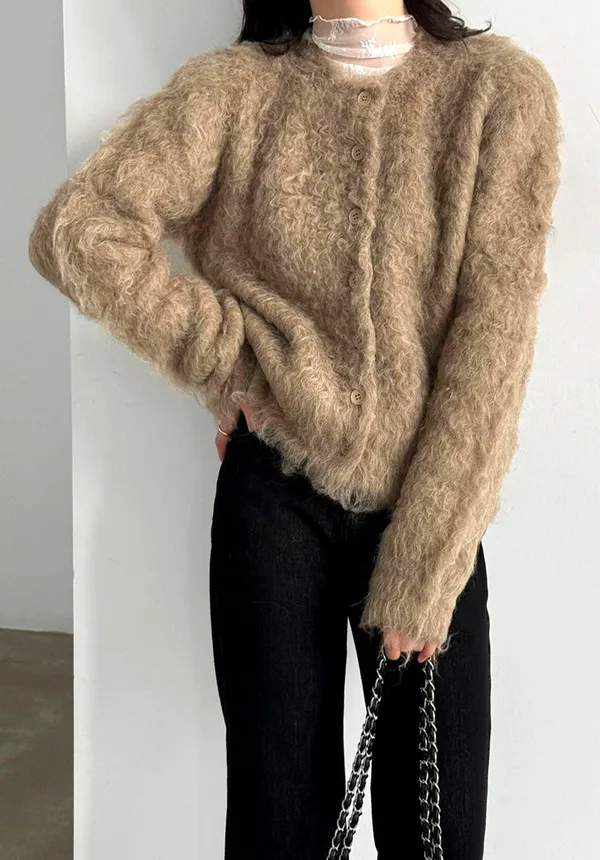 Soft and Comfortable Women's Cardigan - Warm and Stylish