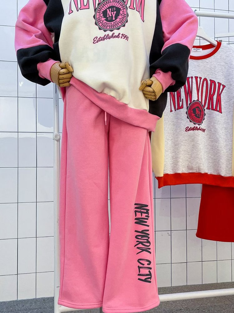 Trendy Loose Pink Sweatpants for a Comfortable Casual Look