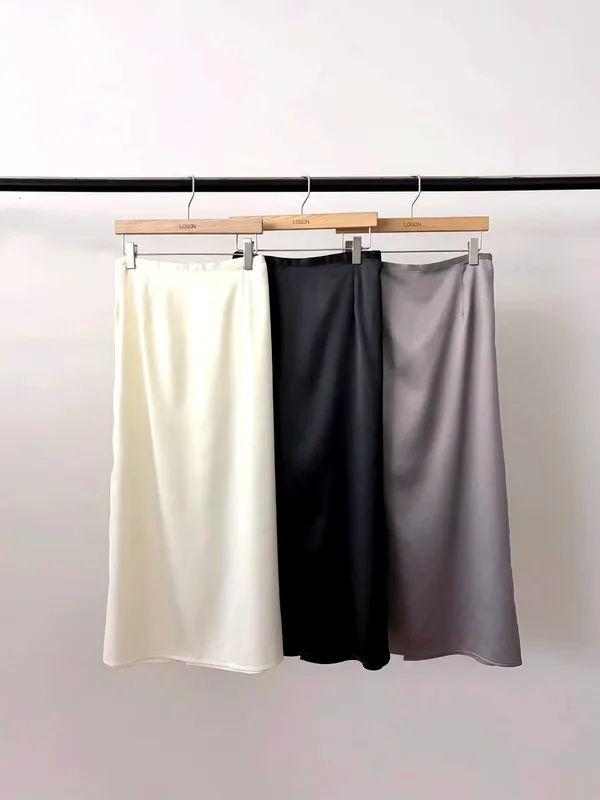 Elegant Silk Women's Dress, Perfectly Showcasing Your Charm