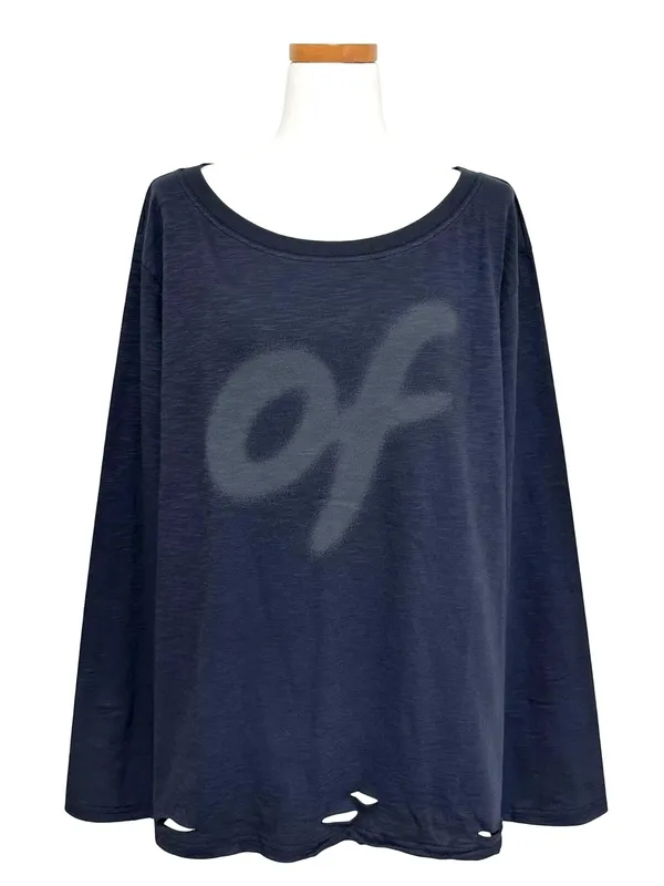 Fashionable Loose Long Sleeve T-Shirt for a Comfortable Casual Look