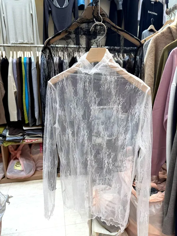 Elegant Lace Long Sleeve T-Shirt - Lightweight and Breathable for Perfect Pairing