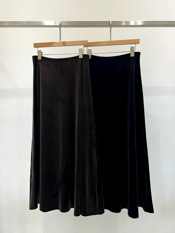 Elegant Women's Long Skirt - Soft and Comfortable, Perfectly Paired