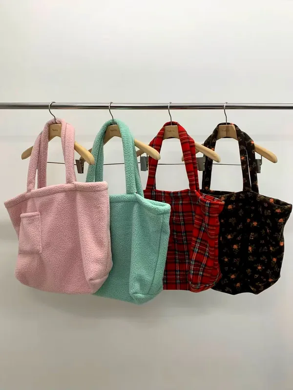 Fashionable Women's Bag, Soft Plush Material, Available in Four Colors