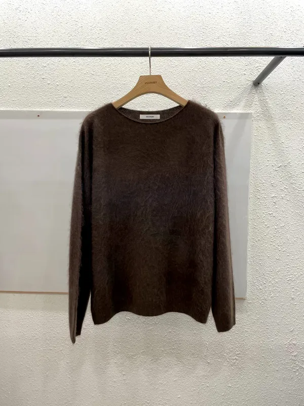 Soft and Comfortable Autumn-Winter Women's Top, Fashionable and Versatile