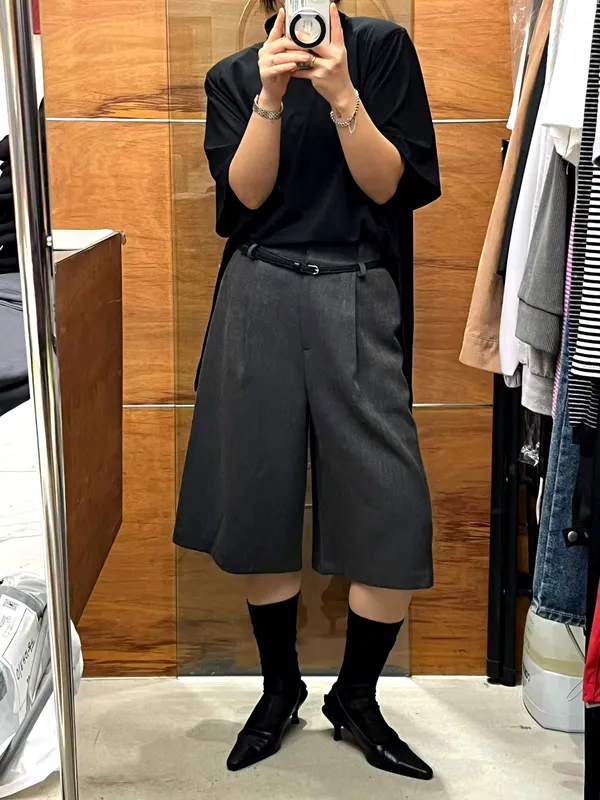 Stylish Casual Women's Shorts, Elegant and Versatile