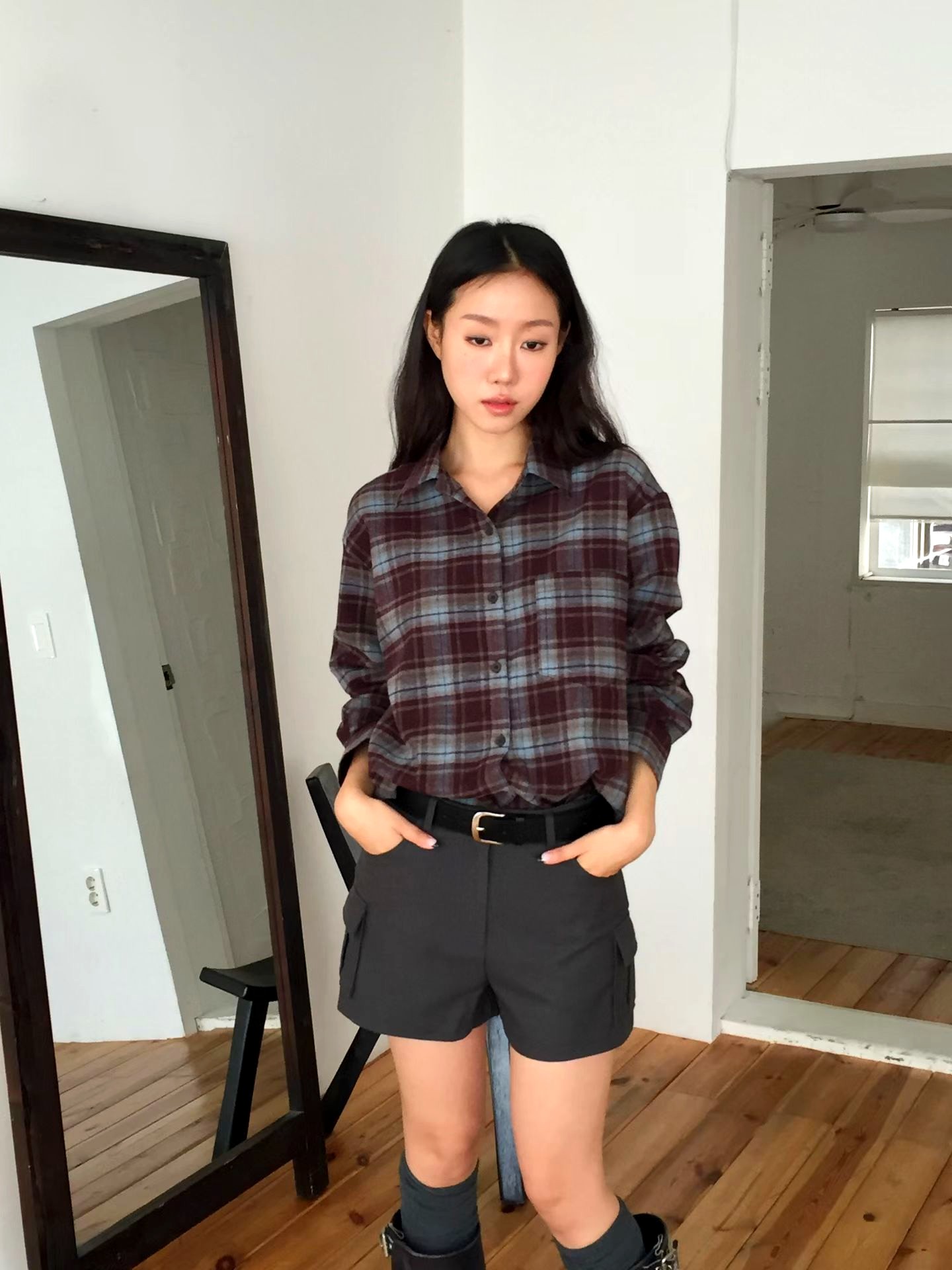 스타일리시 체크 셔츠 - 편안하게 캐주얼 룩 완성하기