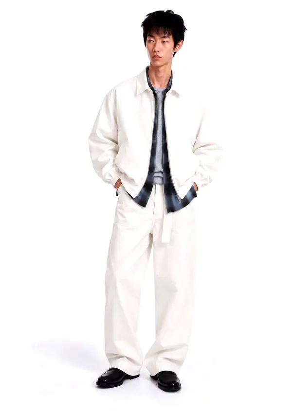 Stylish Men's Jacket, Minimalist Design, Comfortable and Versatile