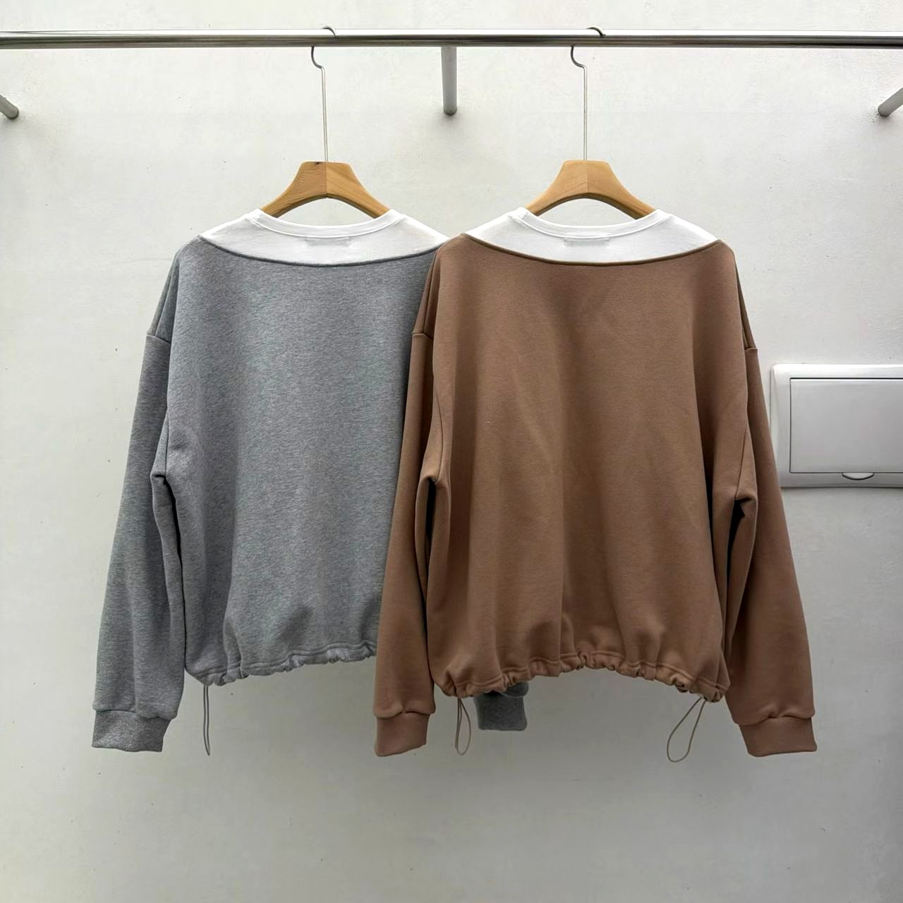 패셔너블 캐주얼 여성 티셔츠, 편안하고 다재다능한