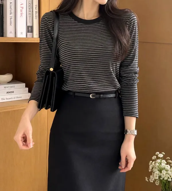 Fashionable Striped Women's Top, Comfortable and Versatile