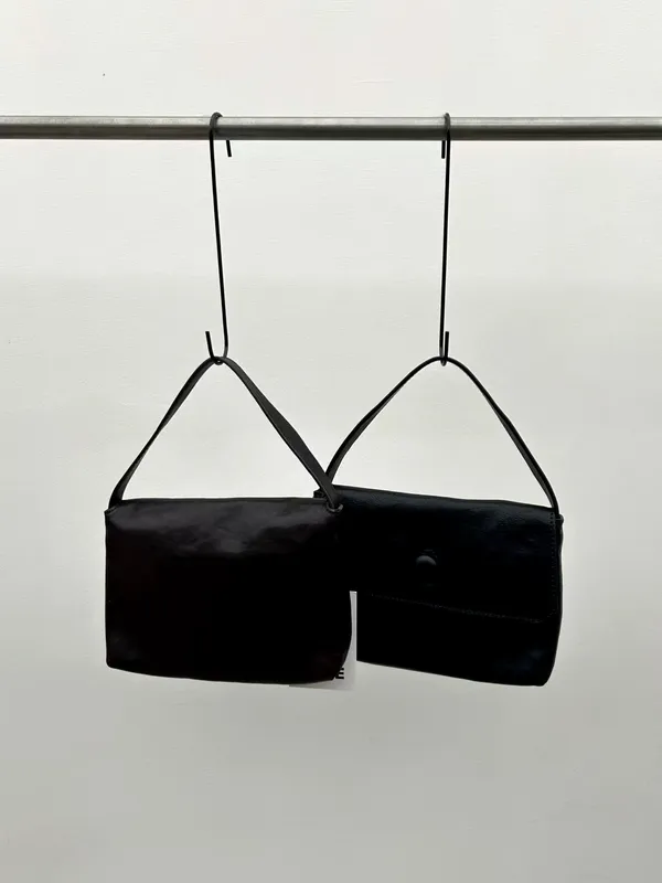 Stylish Minimalist Women's Bag, Premium Leather, Versatile Design