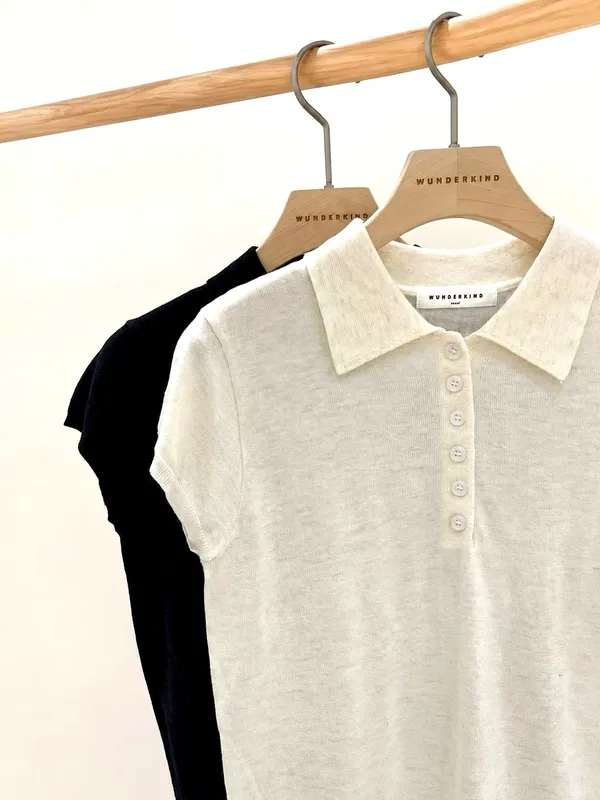 Stylish and Minimalist Women's Top, Comfortable and Breathable for Everyday Wear