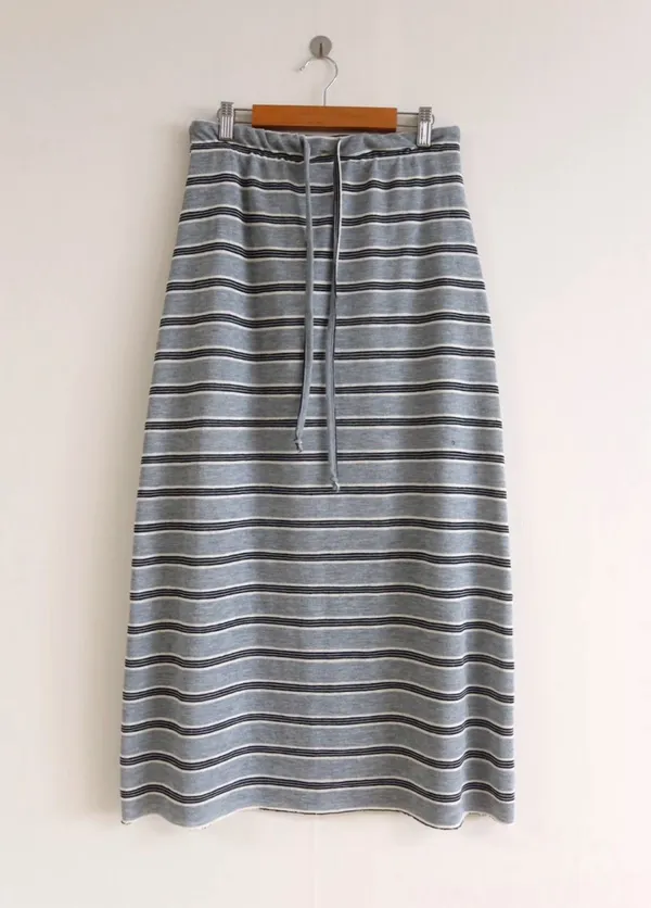 Fashionable Striped Long Dress for Women - Comfortable and Casual Style