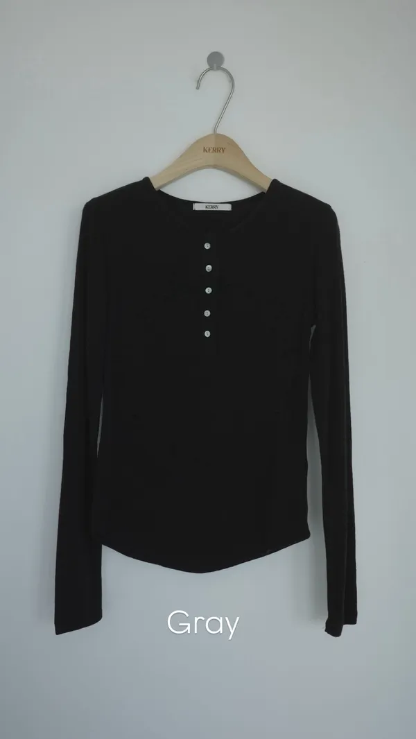 Minimalist Style Black Long Sleeve T-Shirt, Comfortable and Breathable