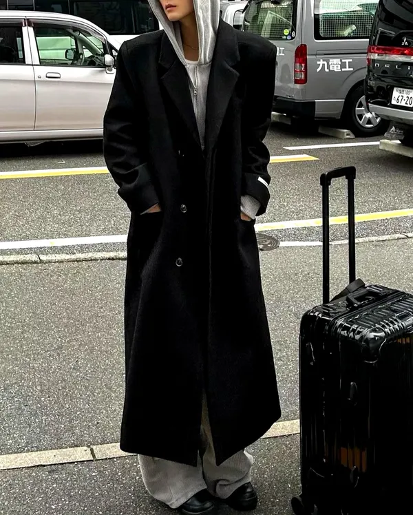 Stylish Long Coat for Men - Warm and Comfortable for Autumn and Winter
