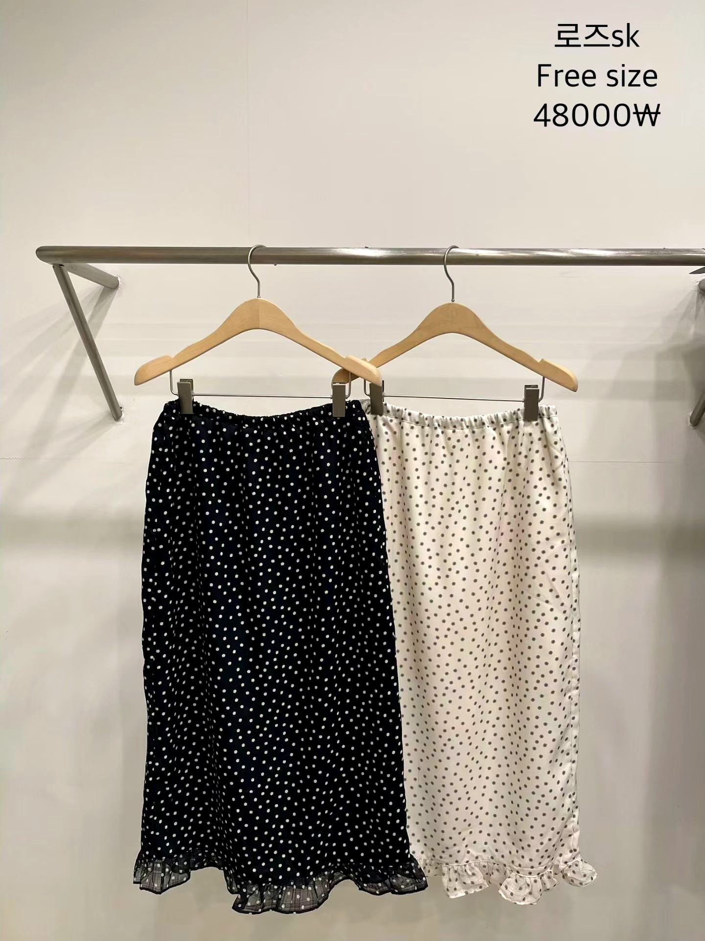 패션 도트 여성 드레스, 우아한 기질, 다양한 경우에 적합