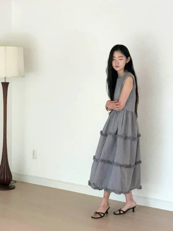 Elegant Gray Women's Dress - Lightweight and Comfortable for Summer Wear