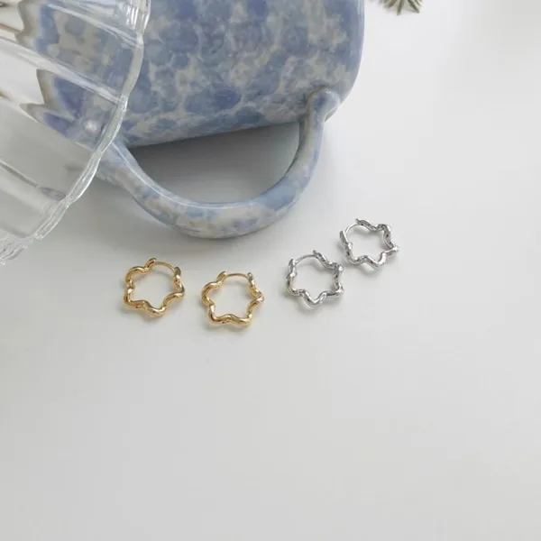 Stylish Star-Shaped Earrings, Minimalist Gold and Silver Combo
