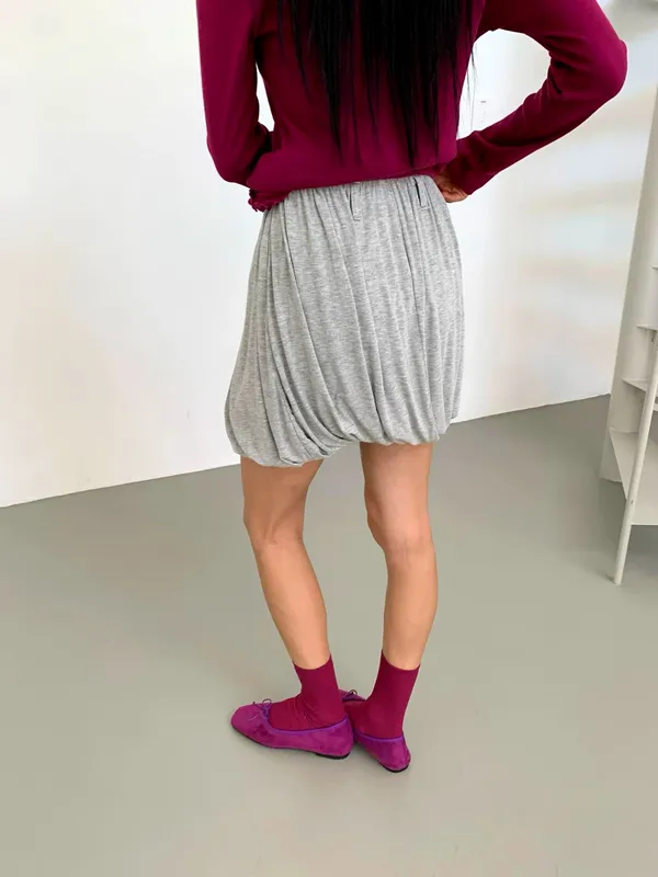 Skirt Mini Gray Bergaya - Selesa dan Serbaguna