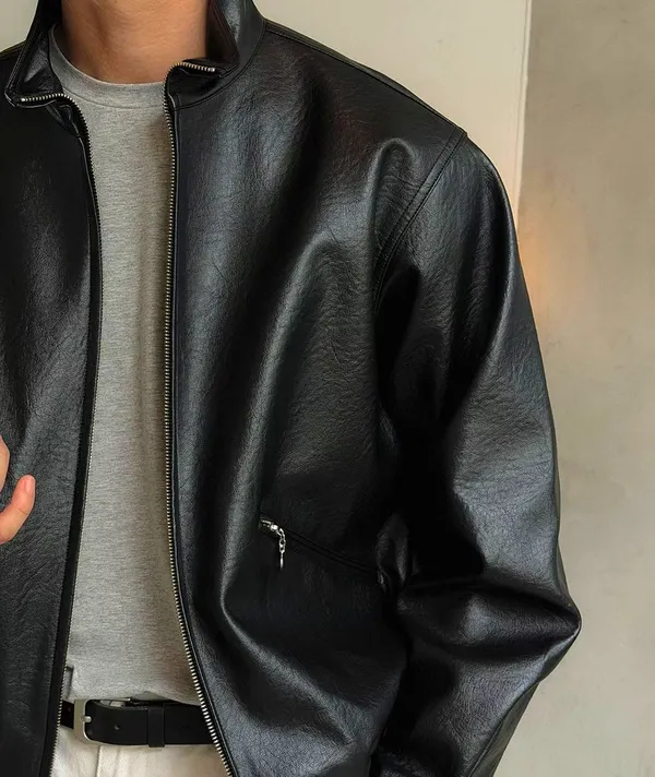 Stylish Black Men's Top, Lightweight and Comfortable