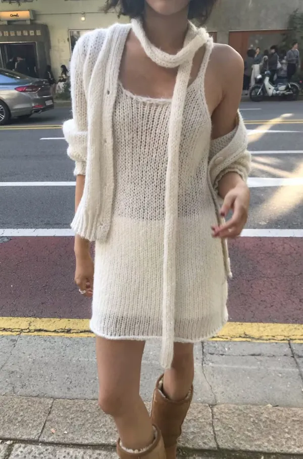 輕柔針織女裝套裝，舒適透氣，時尚百搭