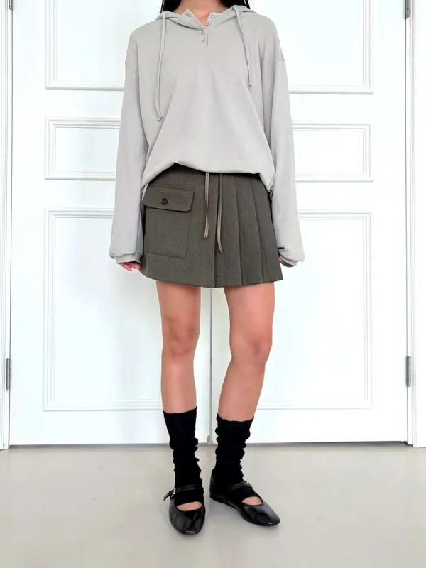 Trendy Casual Hoodie - Comfortable and Versatile for Spring and Autumn
