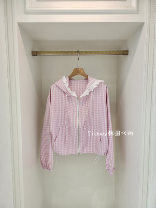 Sweet Plaid Hooded Jacket, Lightweight and Breathable for Spring and Autumn