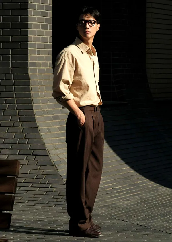 Classic Brown Long Sleeve Shirt for Men - Comfortable and Versatile