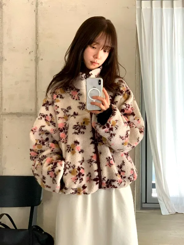 Cozy Floral Jacket - Casual Outerwear for Fall and Winter