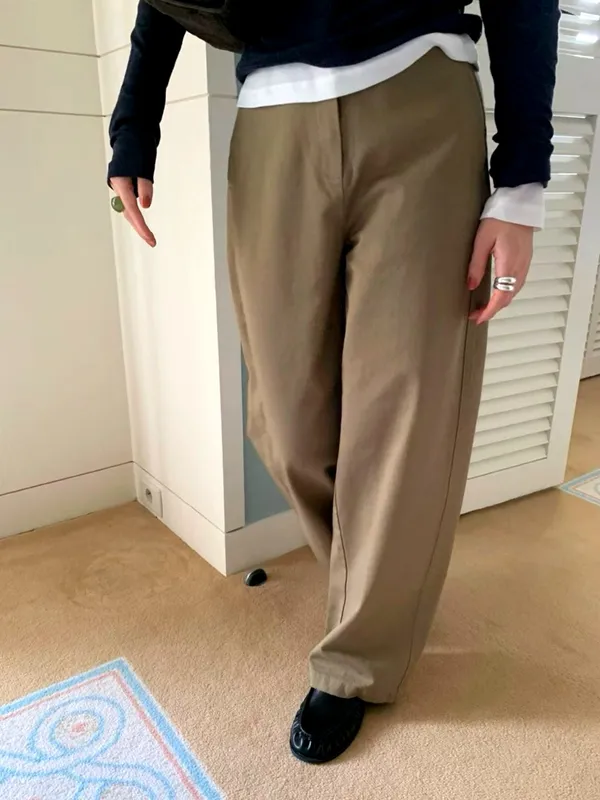 กางเกงขาสบายแบบหลวม - สวมใส่สบายและเข้ากันได้กับทุกโอกาส