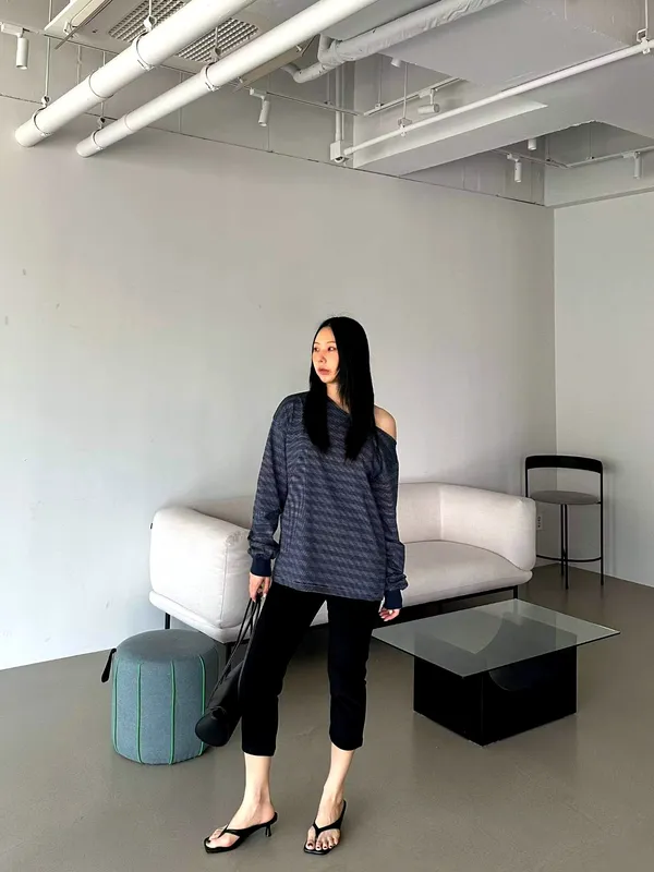 Asymmetrical Stripe T-Shirt for Effortless Style