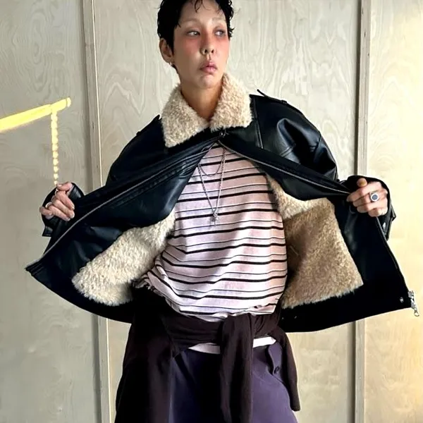 Fashionable Women's Jacket with Lambswool Lining, Versatile and Stylish