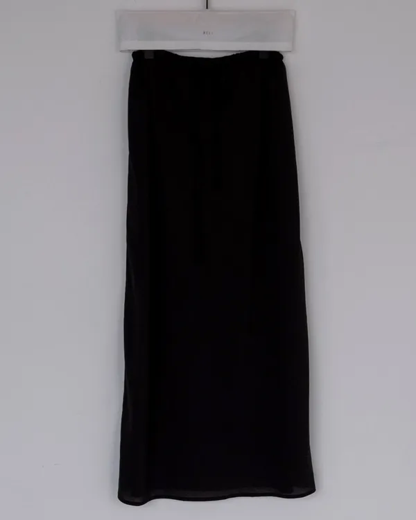 Elegant and Comfortable Long Dress for Women, Perfect for Any Occasion