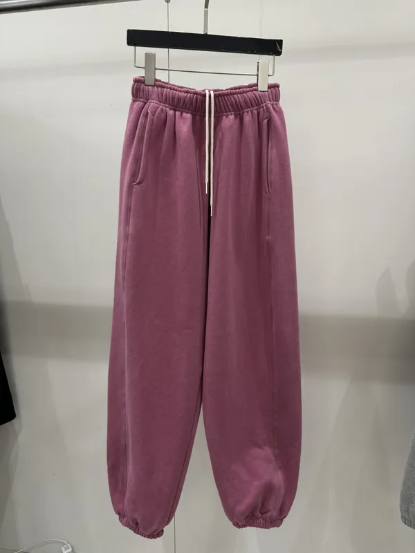 Trendy Pink Casual Sports Pants - Comfortable and Versatile