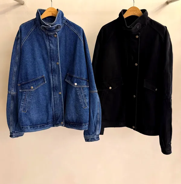 Stylish Casual Women's Denim Jacket - A Timeless Essential