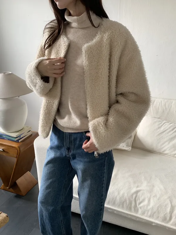 Cozy Plush Coat - Your Essential for Fall and Winter