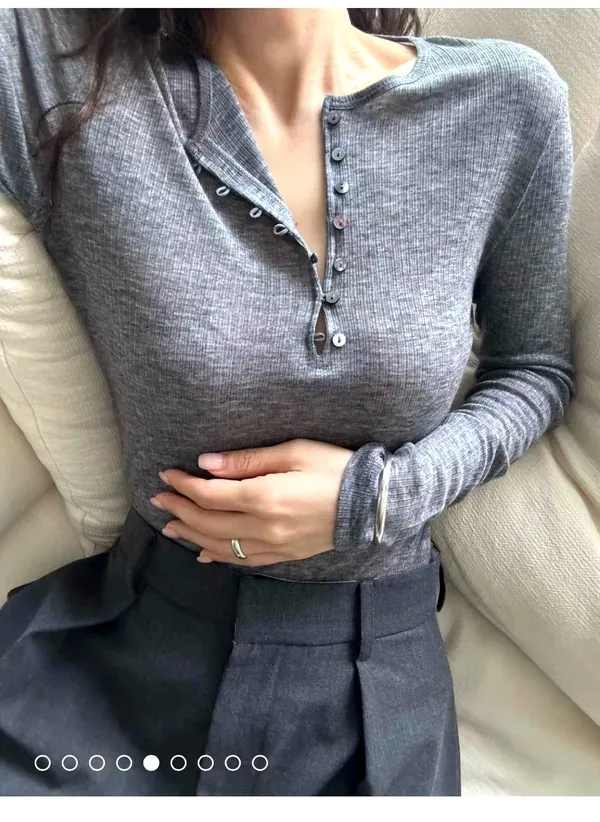 優雅簡約女裝長袖T恤，舒適貼身