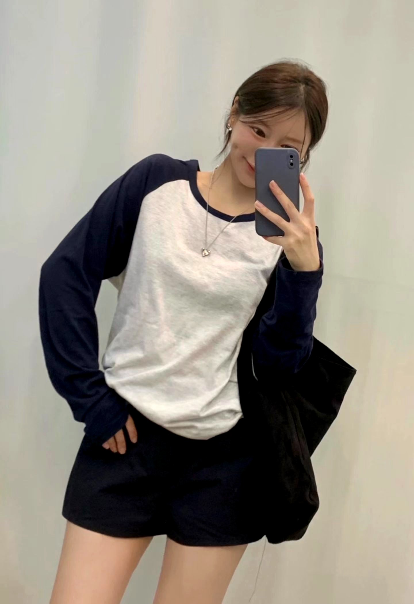 ํจ์
๋๋ธ ์บ์ฃผ์ผ ์ฌ์ฑ์ฉ ํฐ์
์ธ , ๋ฏธ๋๋ฉ๋ฆฌ์คํธ ํธ์ํ ์คํ์ผ