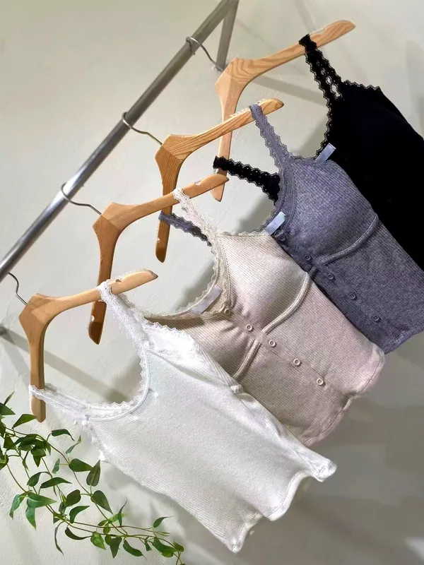 Stylish Versatile Women's Camisole - Lightweight and Comfortable for Summer Wear
