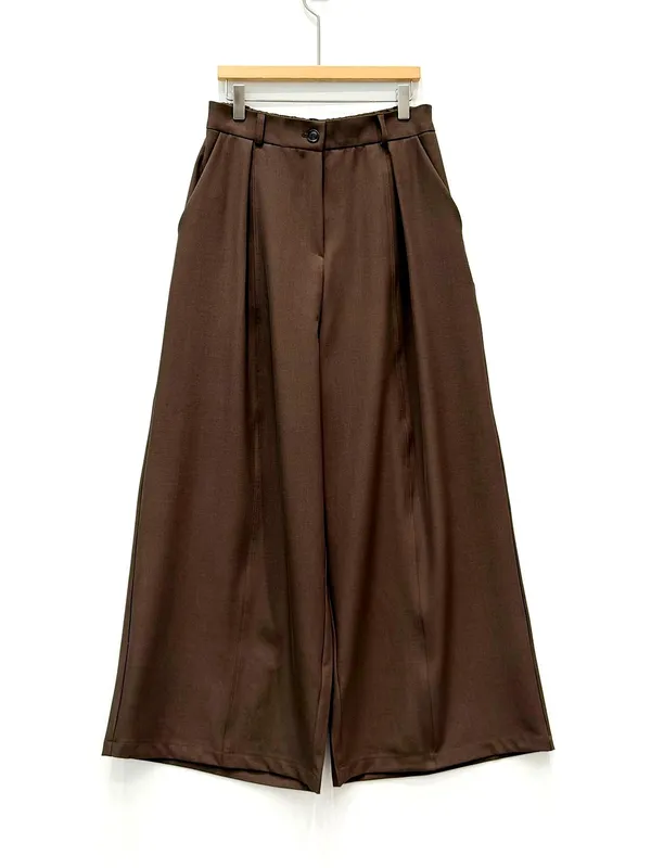 Elegant Casual Pants, Fashionable Loose Design for Versatile Outfits