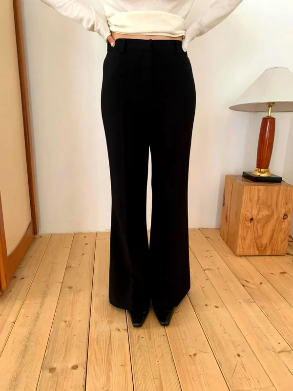 Stylish Loose Black Women's Pants - Elegant and Comfortable