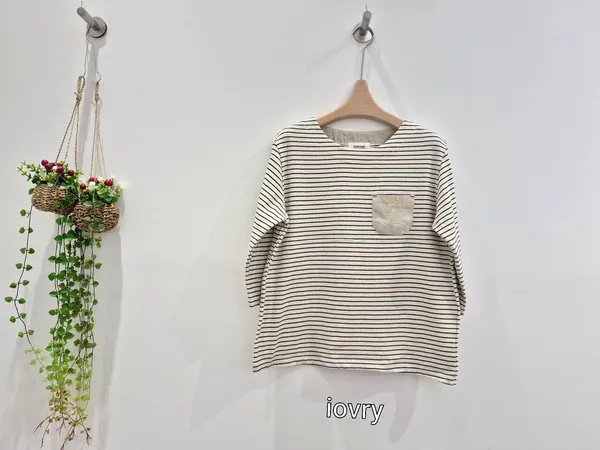 Minimalist Striped Women's Top, Comfortable and Versatile