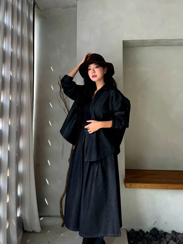 Stylish Women's Outfit Set, Elegant Casual Style for Spring and Autumn